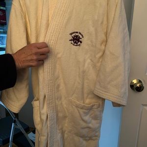 Treasure Island Las Vegas Vintage bathrobe!